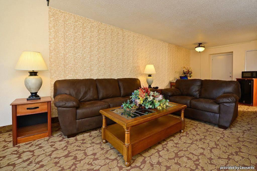 Best Western Tulsa Airport Beltér fotó